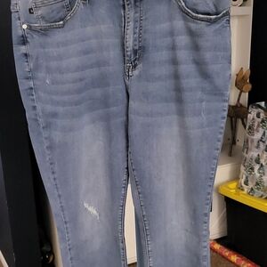 Judy Blue Light Wash Denim Jeans